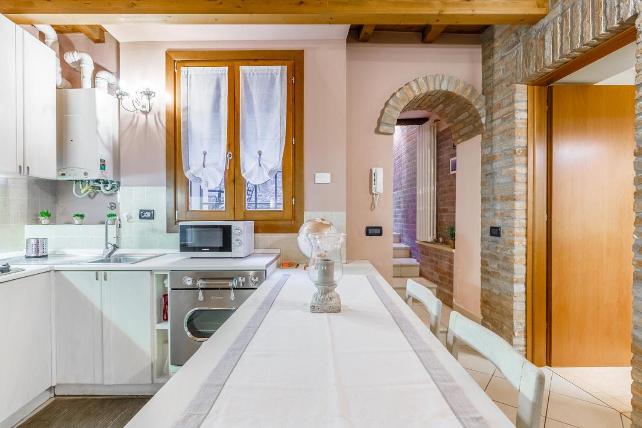 Ferienwohnung Nell'Antico Ghetto Ebraico Ferrara Exterior foto